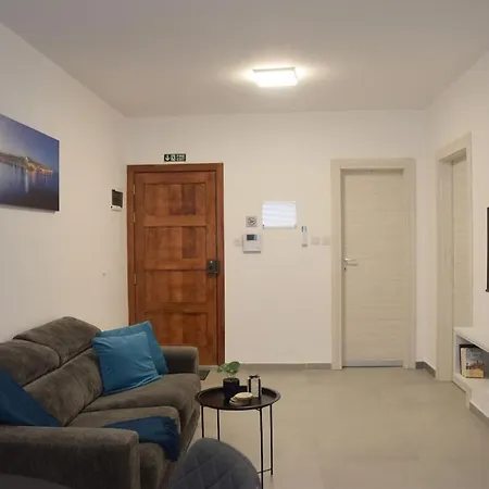 New 2- Bedroom In St' Pauls Bay, Malta 아파트 세인트폴스베이